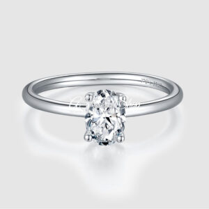 Sparkling Oval Cut Diamond Moissanite Ring