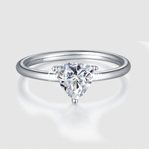 Valentine Moissanite Diamond Ring Triangular Cut