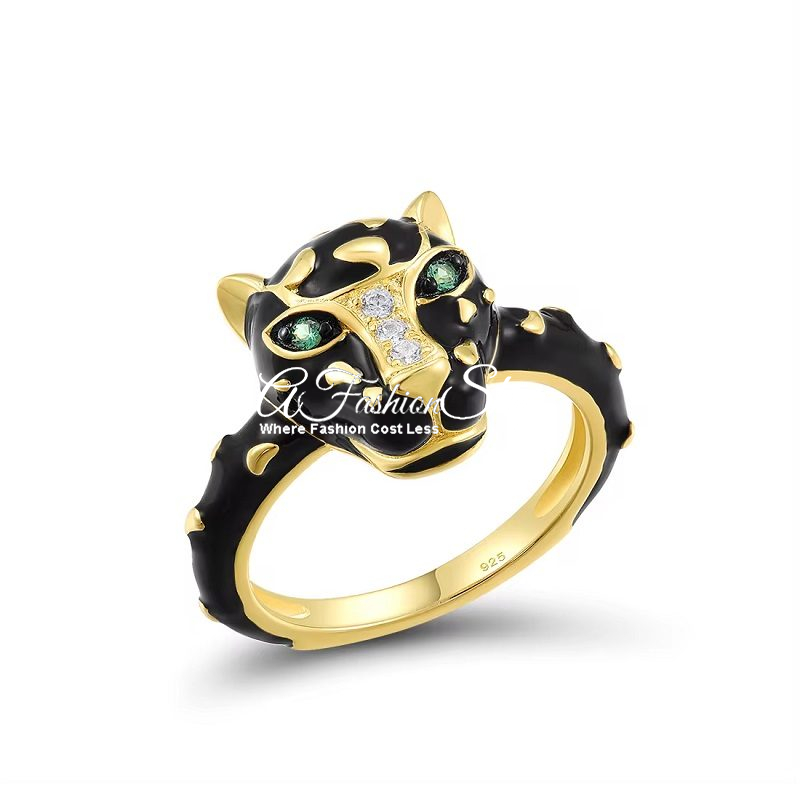 Golden Panther Green Spinel Gold Ring