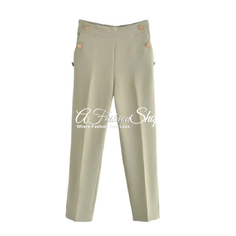 Premium Cropped Jacket With Gold Buttons - Image 4