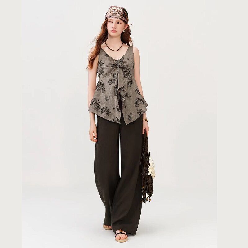 Retro Revival Geometric Sleeveless Blouse